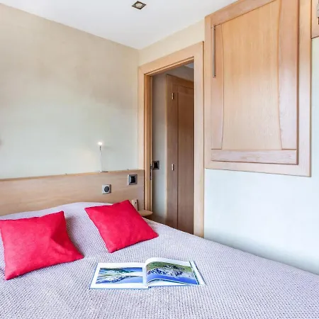 Le Bec Rouge - Le Lac-9 By Interhome *